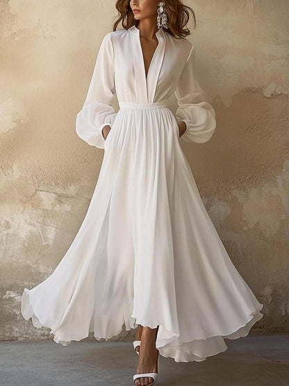Robe longue vintage unie blanche à col en V