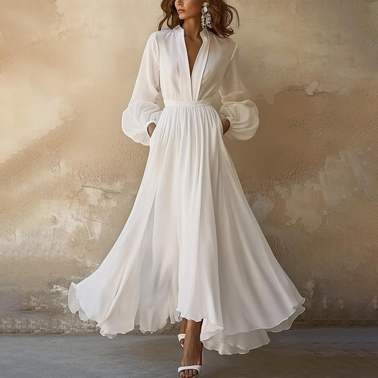 Robe longue vintage unie blanche à col en V
