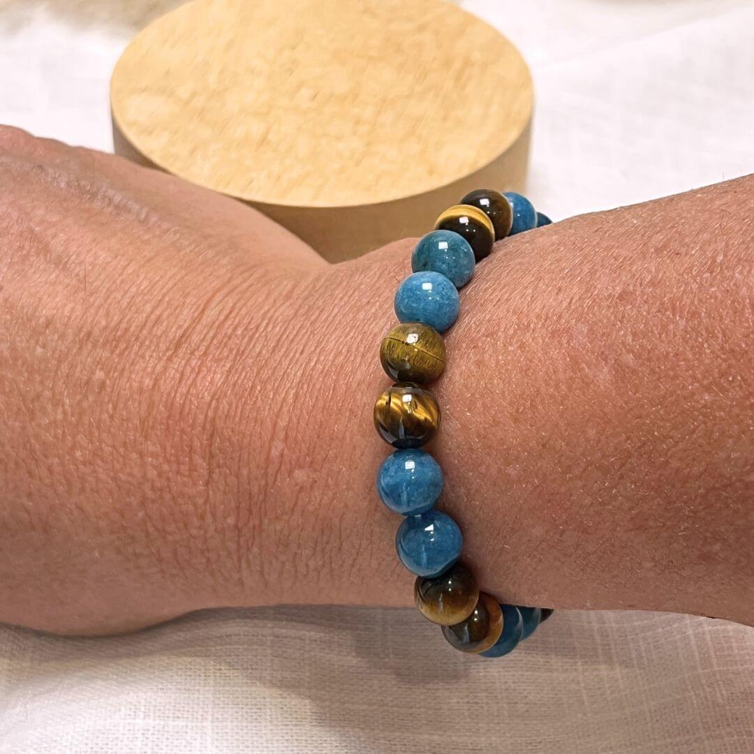 Bracelet "Harmonie Intérieure" en Apatite & Oeil de Tigre